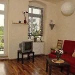 3-Raum-Fewo-Dresden-Zentrum-Balkon-Blick-Auf-Altstadt-L10