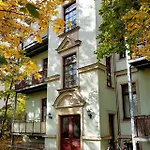 Stilvolle 1-Raum-Wohnung zentral, ruhig gelegen