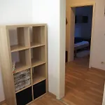 3-Raum Wohnung In Dresden, Ideal Fuer Monteure