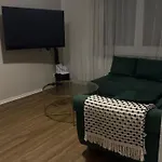 Dresden Am See/ Suite Mit Einem Schlafzimmer, Kueche & Balkon