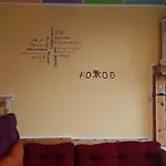 Fox Box I Capsule Apt