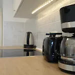 Cosy Apartment With Kitchen&Netflix In Dresden Neustadt