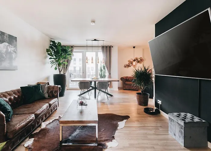 Stilvolle 4-Raumwohnung im Zentrum von Dresden