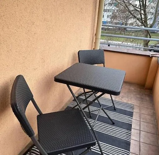 Cozy Apartment Mit Balkon I Wlan