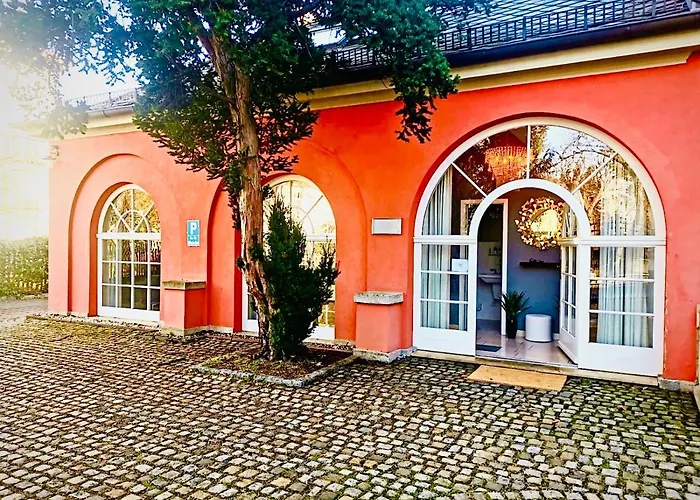 Villa Am Park Apartment