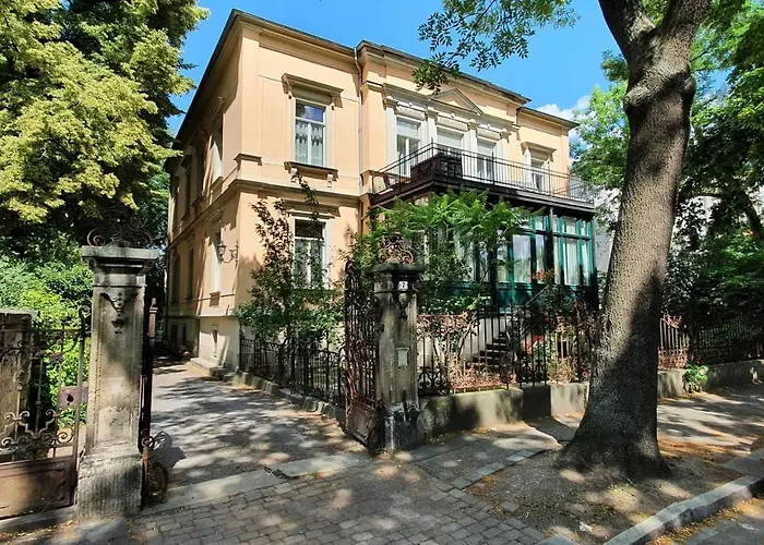 Ferienwohnungen Villa Haniel Paul