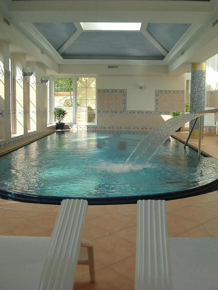 Rothenburger Hof 4*