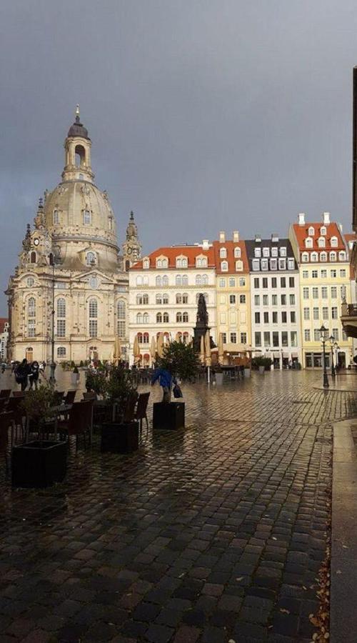 - Süd * Dresden