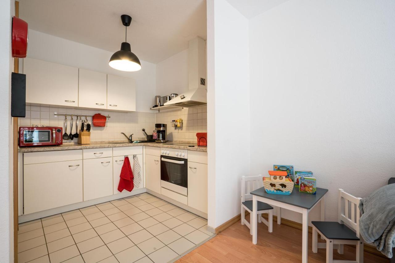 Appartement Grosse Louise In Der Neustadt Fuer Familien & *