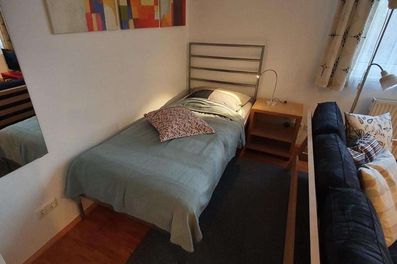Campus Alexander Apartment *