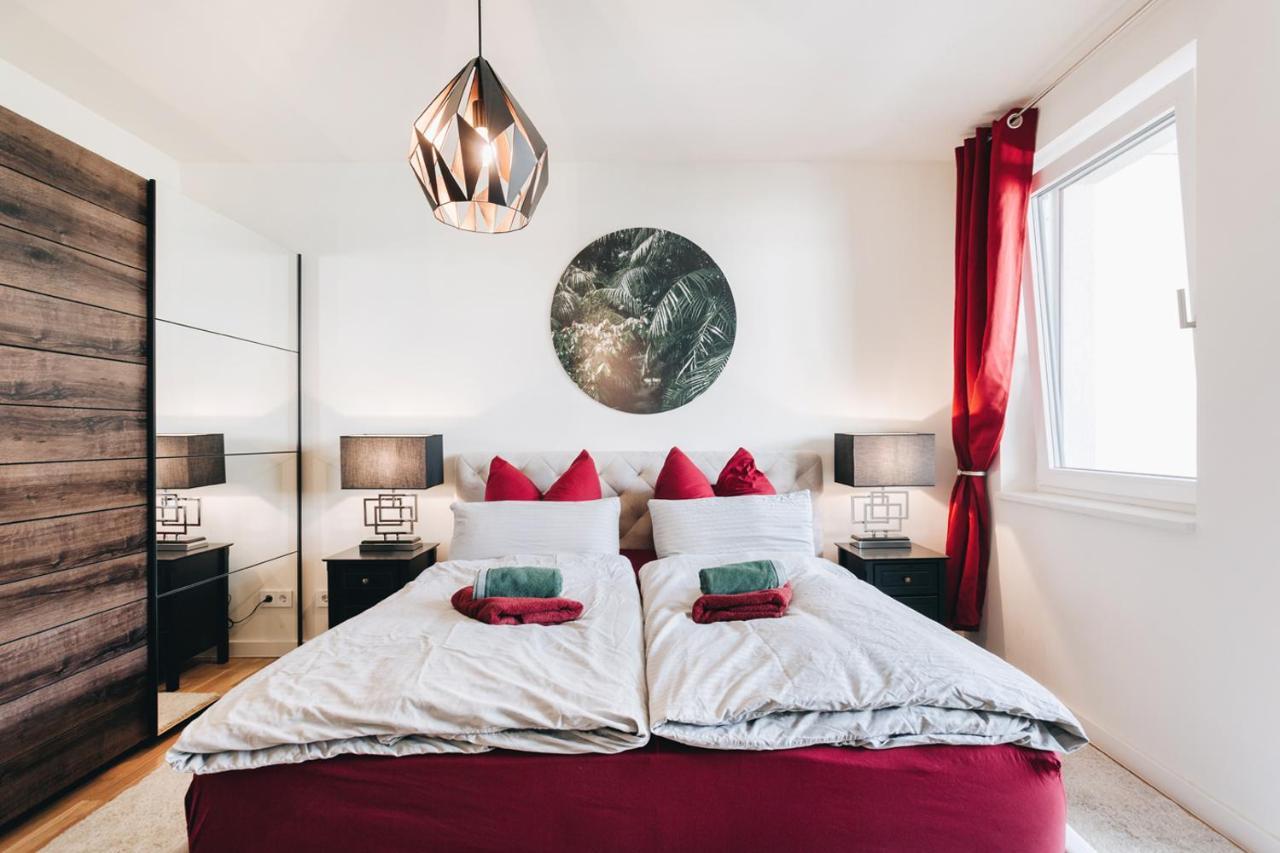 Stilvolle 4-Raumwohnung im Zentrum von Dresden Apartment