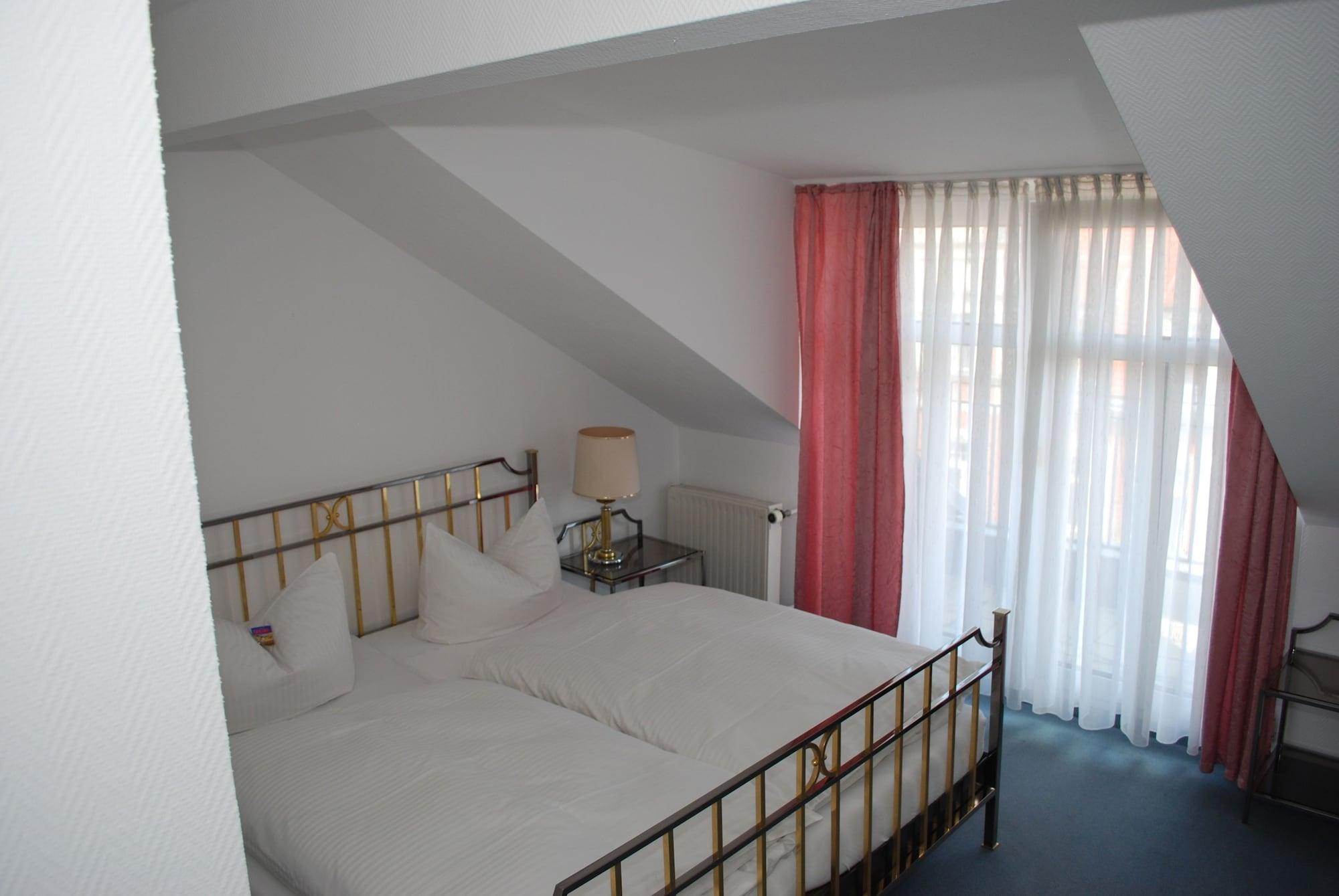 Windsor Hotel 3*