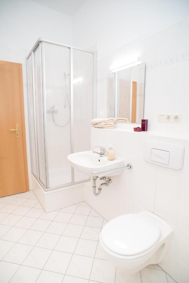 Stilvolle 1-raum-wohnung Zentral, Ruhig Gelegen Apartment