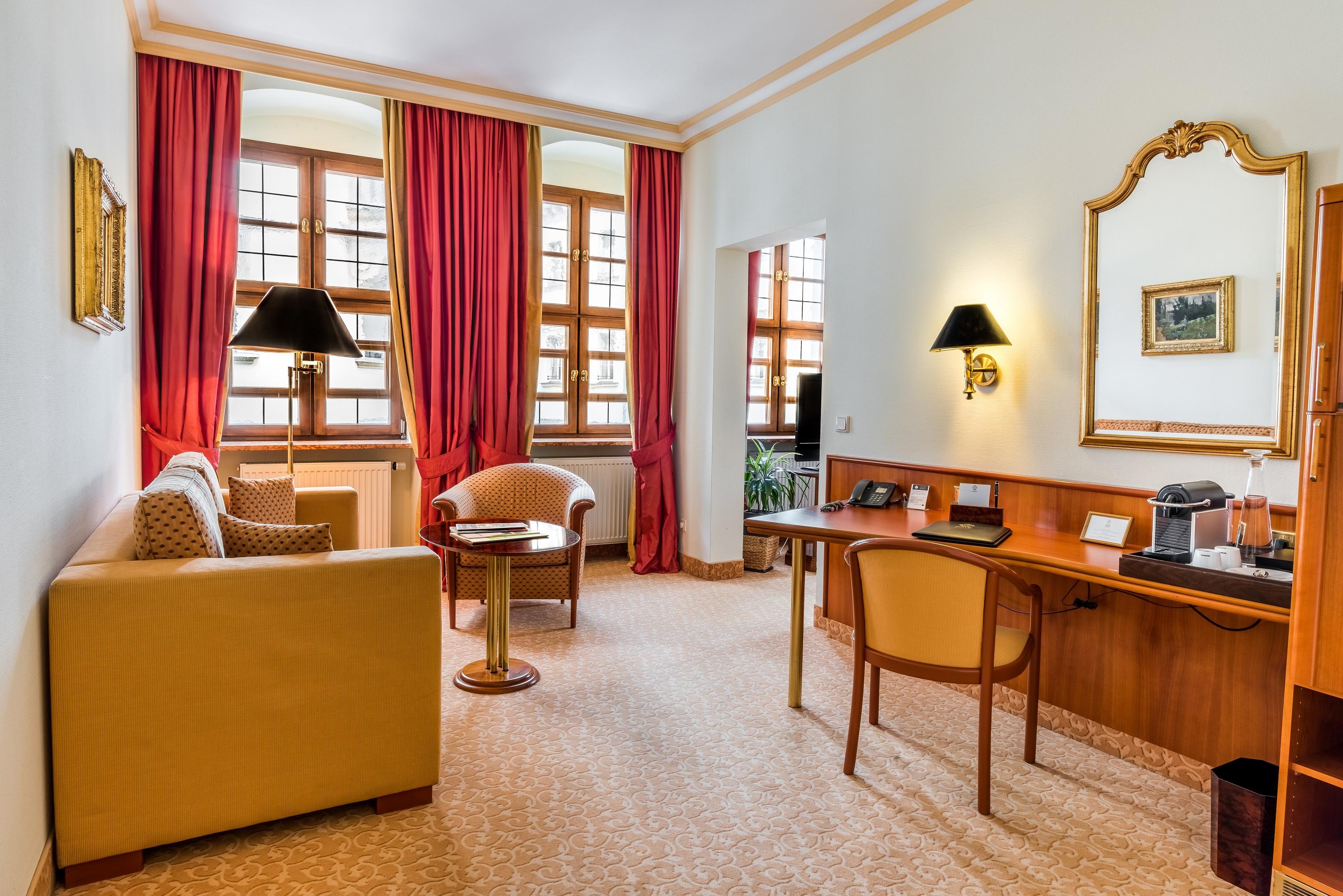 Romantik Buelow Residenz Hotel 4*