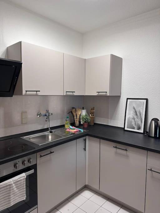 Cozy Mit Balkon I Wlan Apartment *