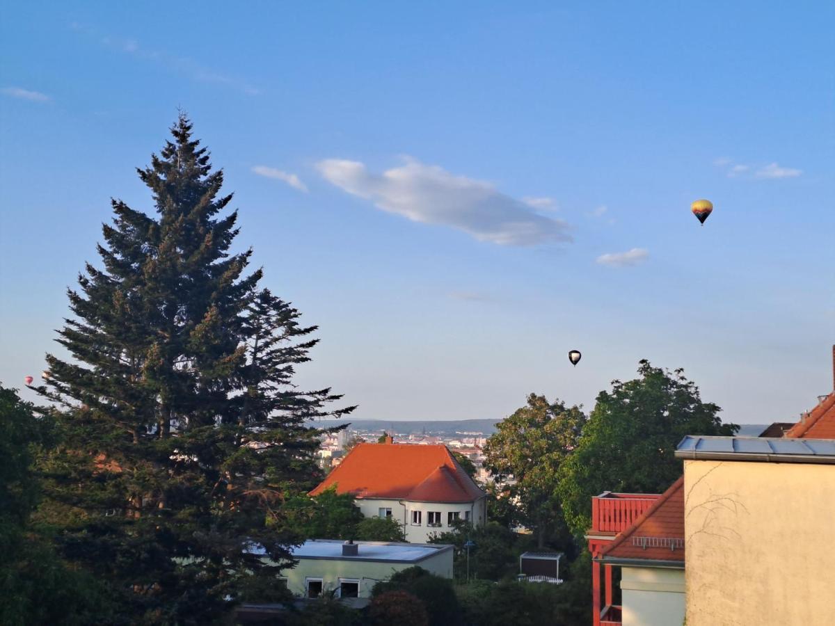 Apartment Traumzeit Mit Balkon In Vorstadtvilla