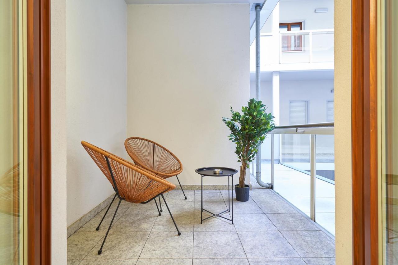 Global Living - Design I Center I Balcony I Smart-tv I Kitchen I Apartment Dresden
