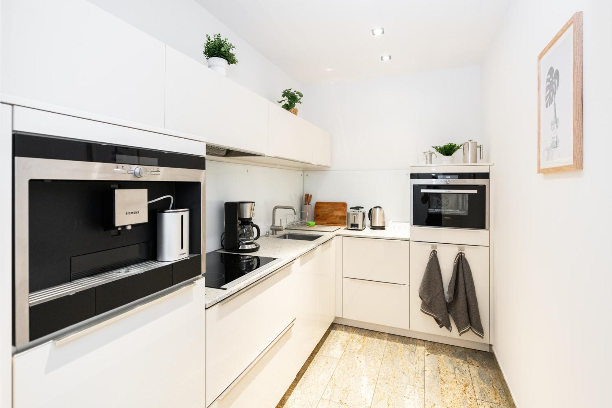 Apartment Global Living - Design I Center I Balcony I Smart-tv I Kitchen I Dresden