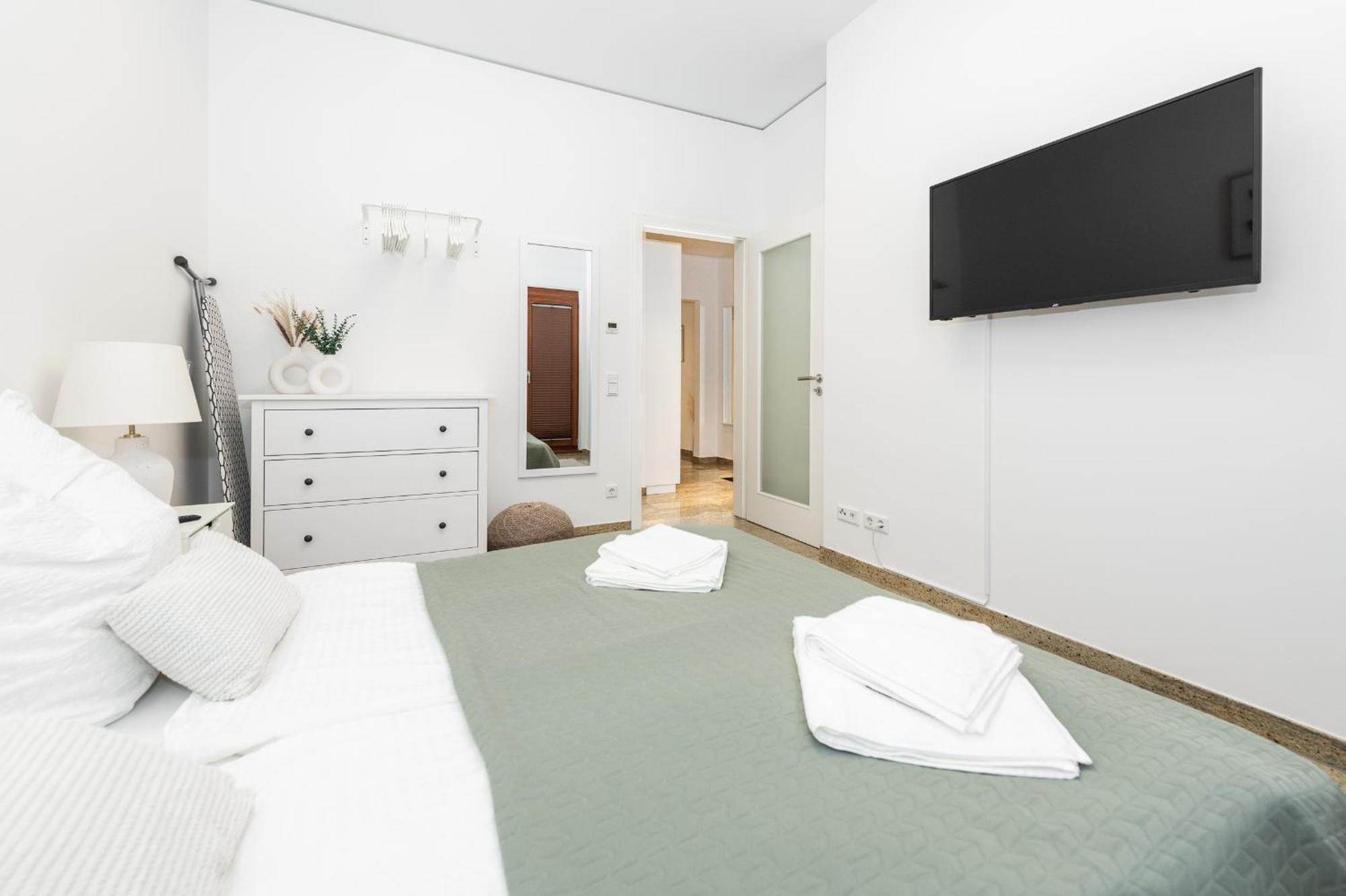 Apartment Global Living - Design I Center I Balcony I Smart-tv I Kitchen I Dresden