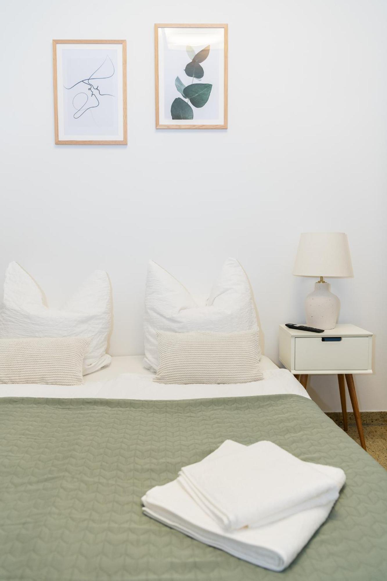 Apartment Global Living - Design I Center I Balcony I Smart-tv I Kitchen I