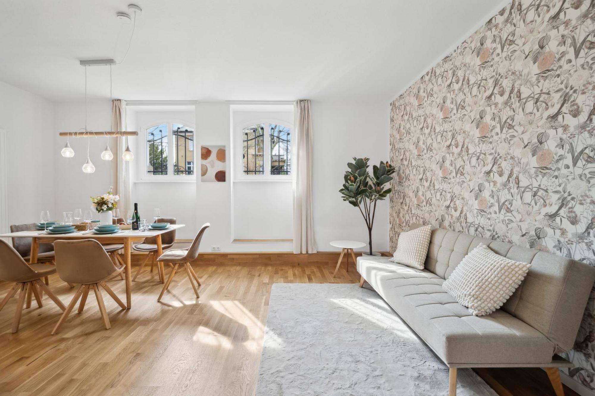 Wiener Palais Am Grossen Garten, Arbeitsplatz, Familie, 7 Pers, Smart-tv