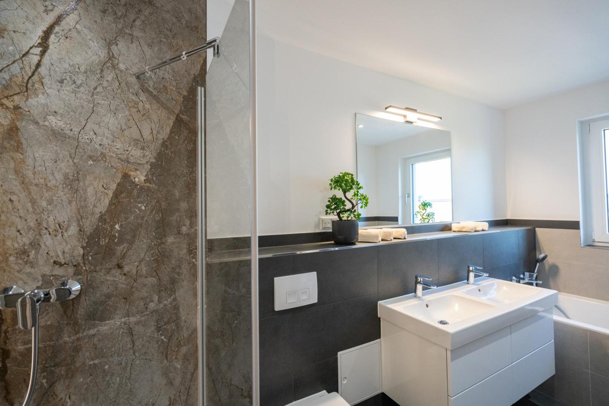 Apartment Supreme Dream Mit Terrasse Und Parkplatz - 110m² *