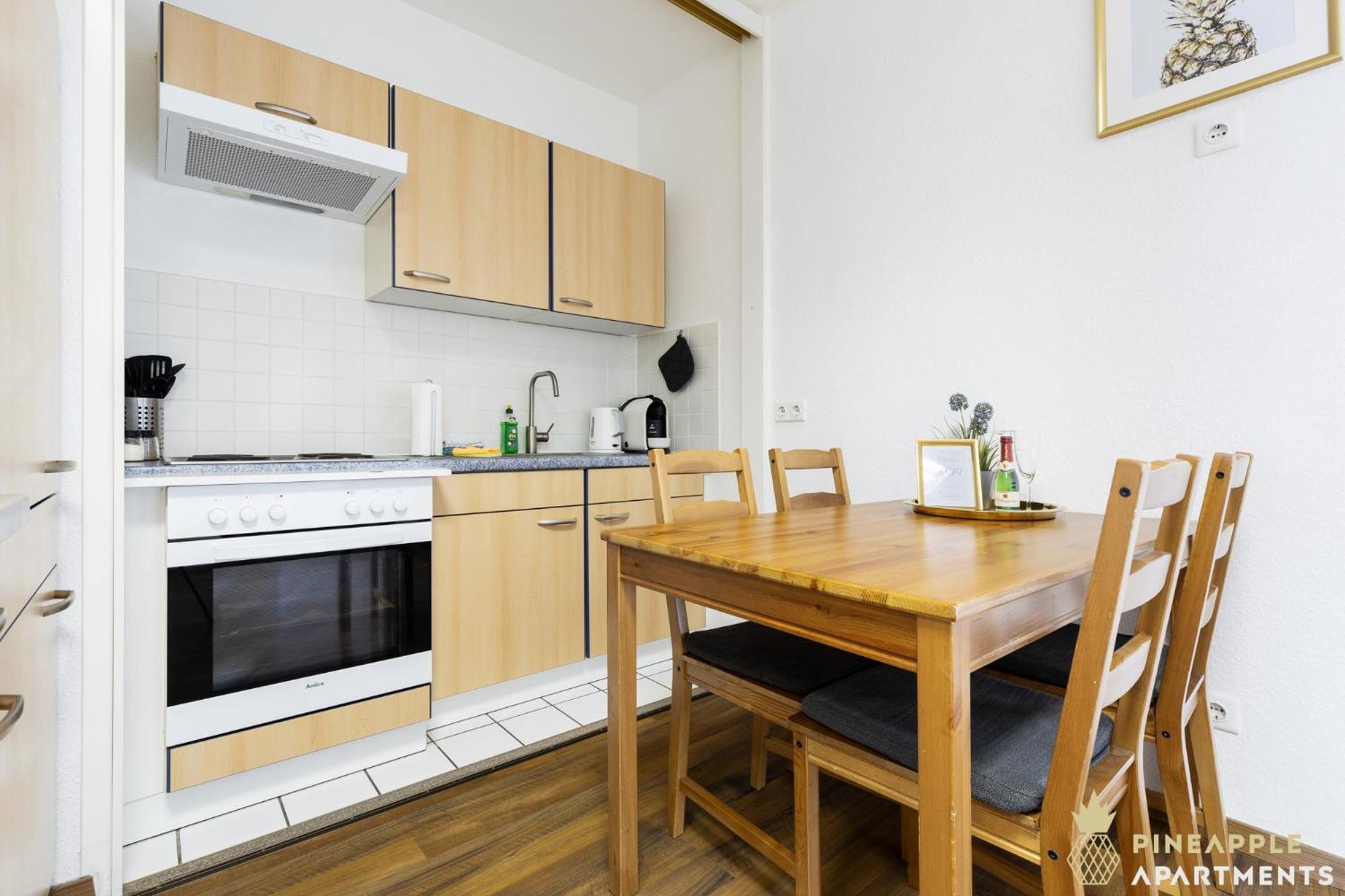 Pineapple Mitte - Free Parking Apartment *