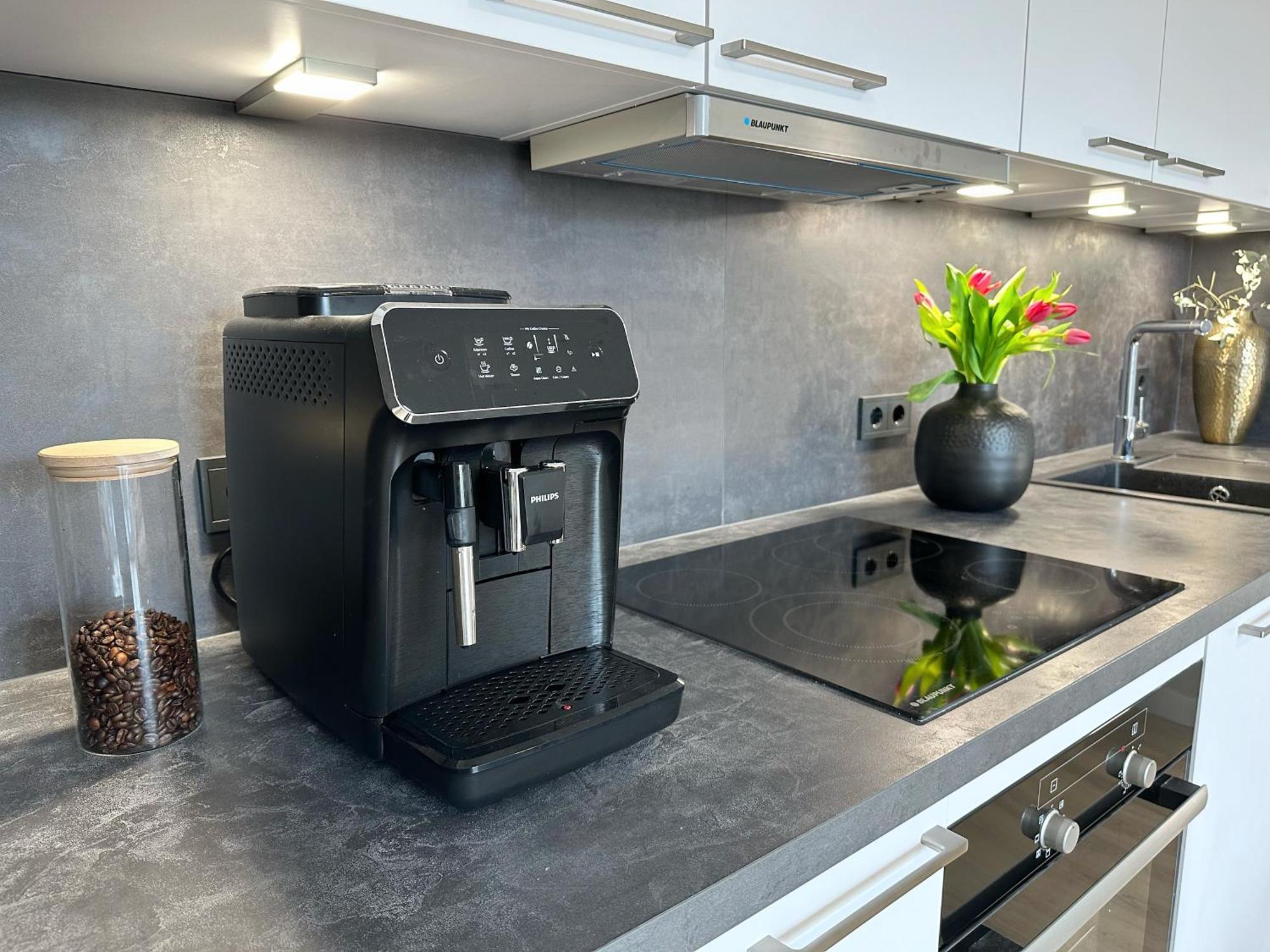 Apartment Neu & Schick: Kueche Inkl. Kaffee Dresden