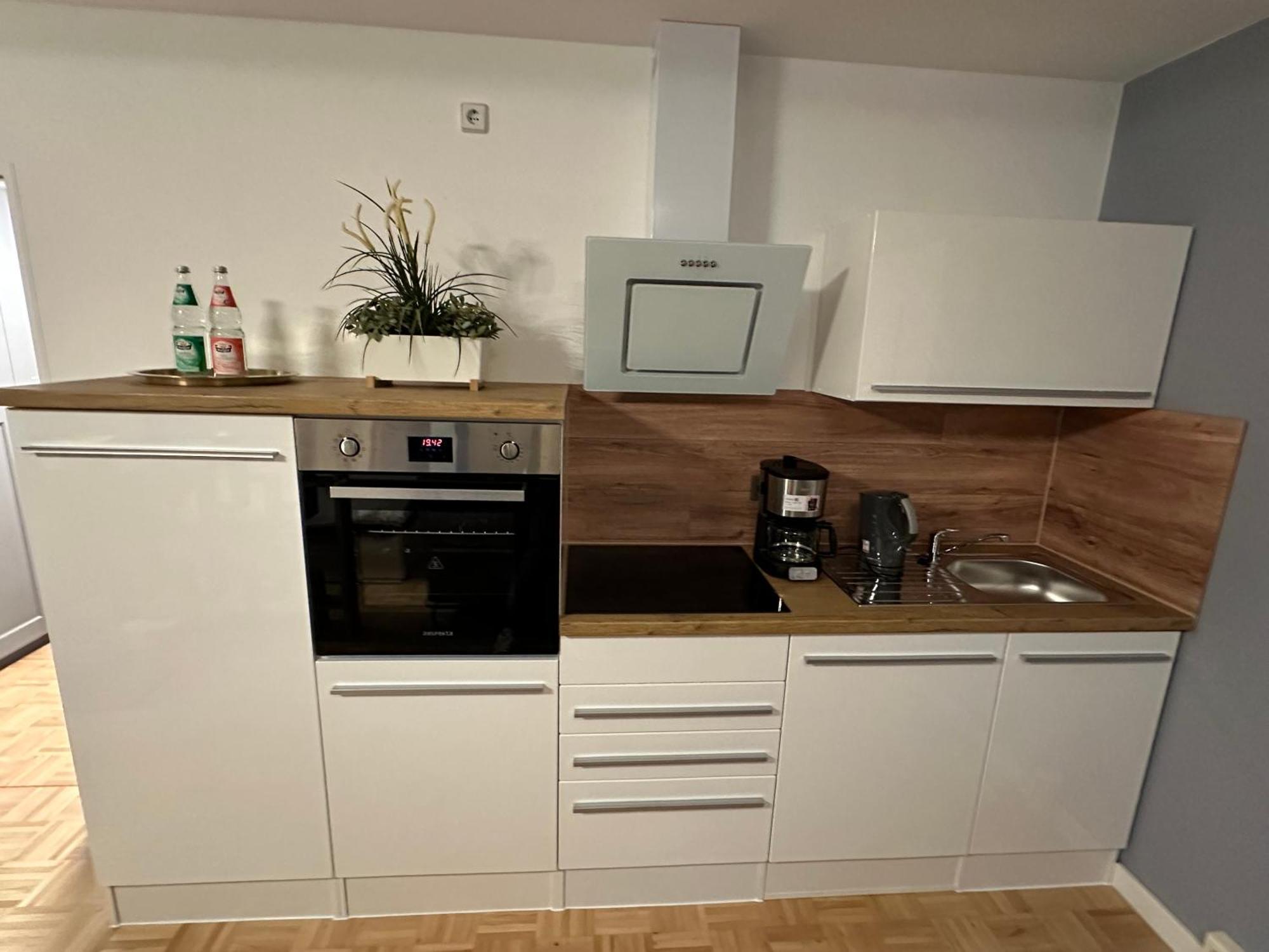Appartement Im Zentrum Der Dresdner Neustadt Mit Aussenstellplatz