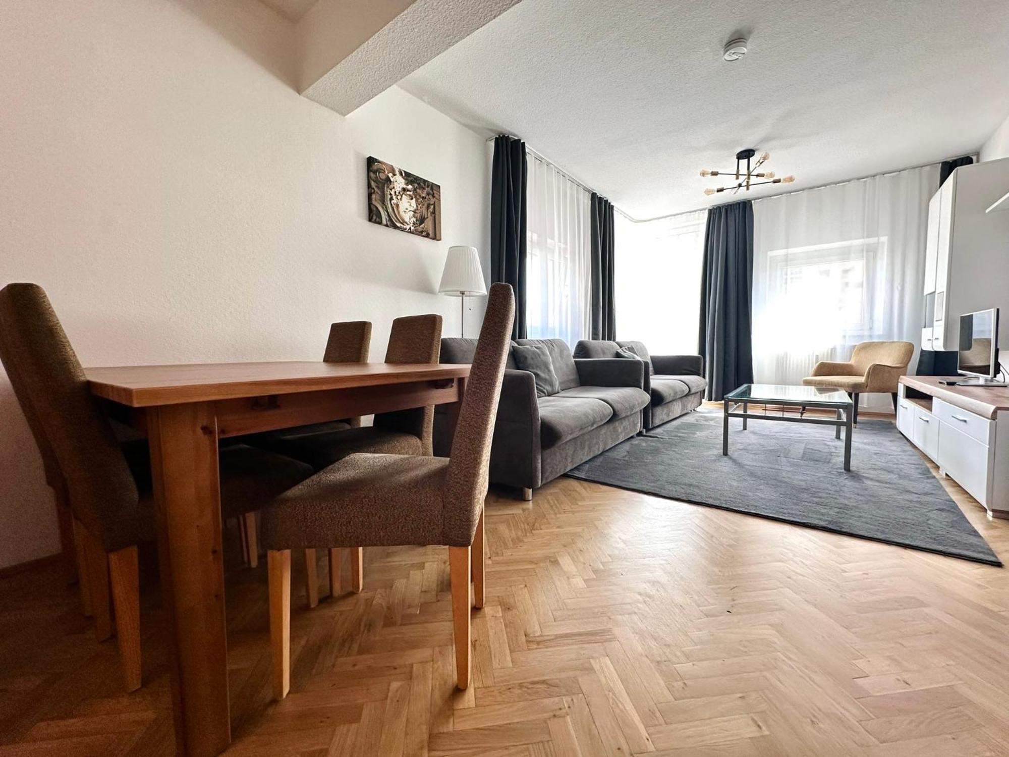 Apartment Familienapartment Muenzgasse Mit Blick Zur Frauenkirche *