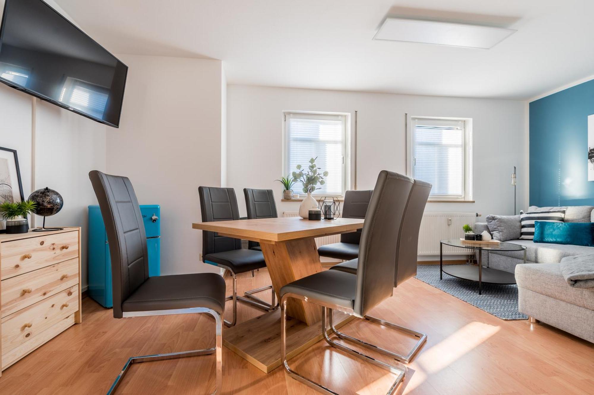 Cozyhomz Bis 5 Personen Mit Stellplatz *