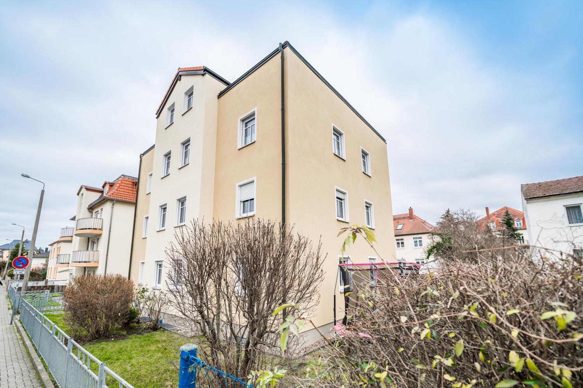 Apartment Cozyhomz Bis 5 Personen Mit Stellplatz Dresden