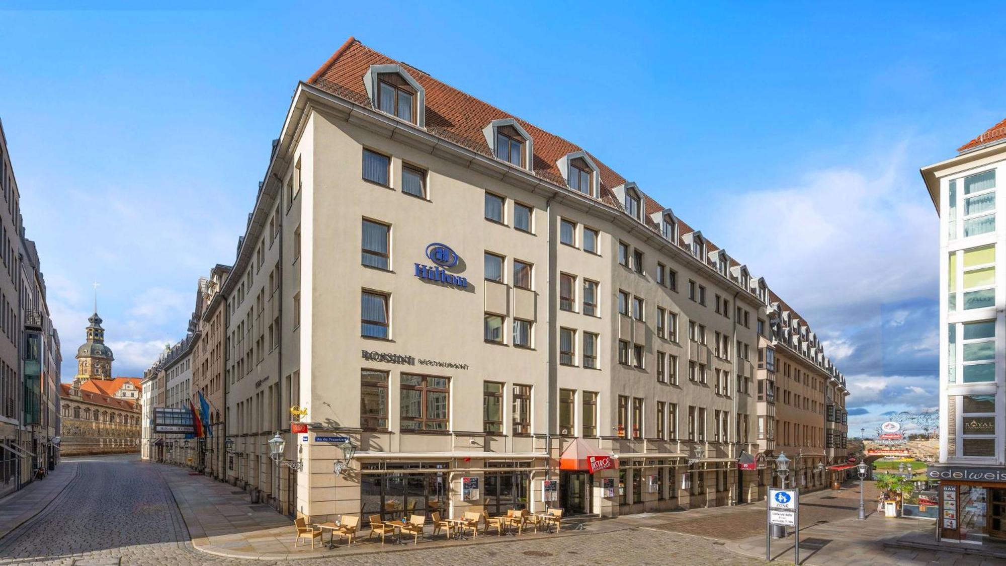 Hotel Hilton An Der Frauenkirche 4*