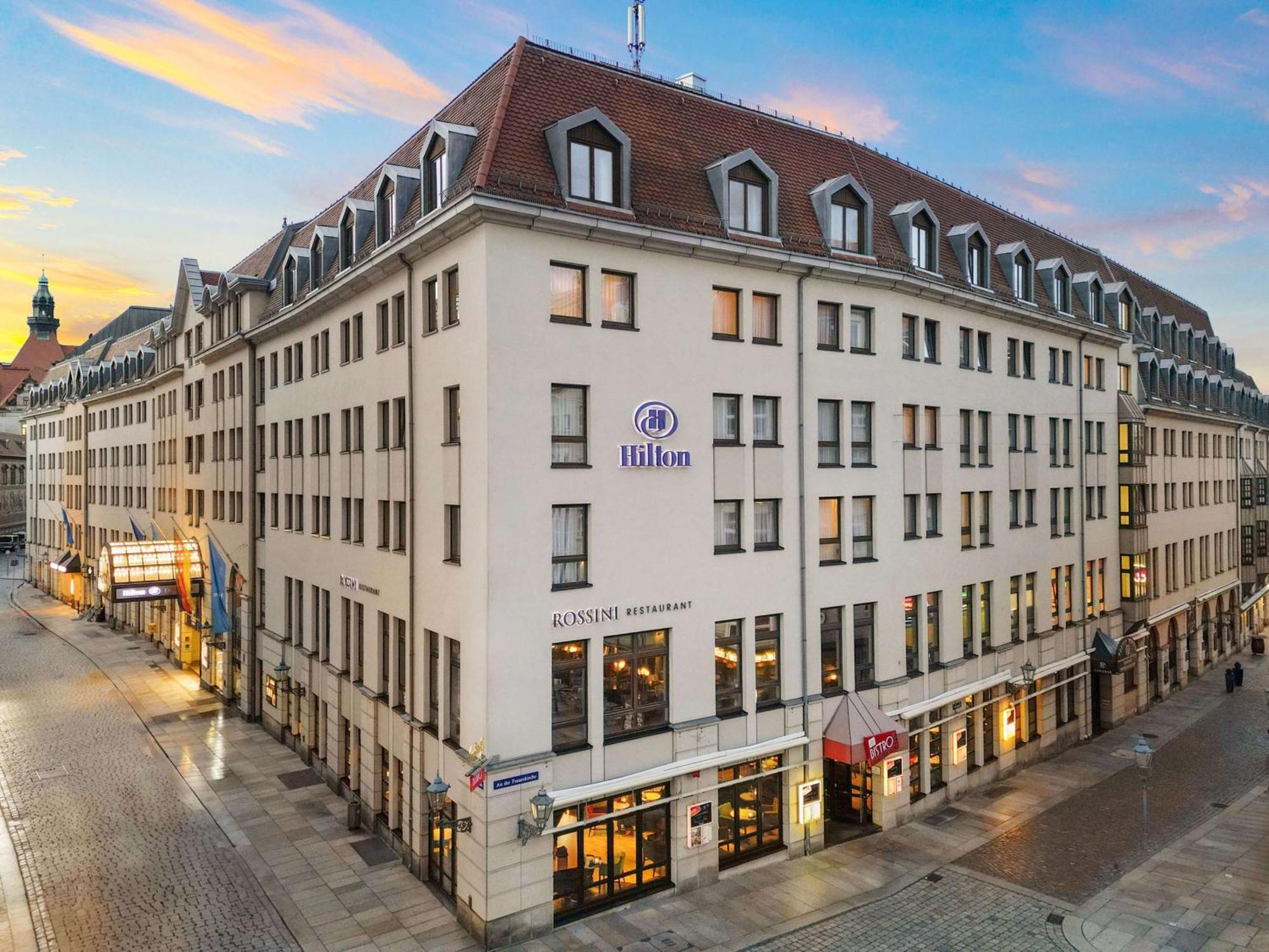 Hotel Hilton An Der Frauenkirche 4*