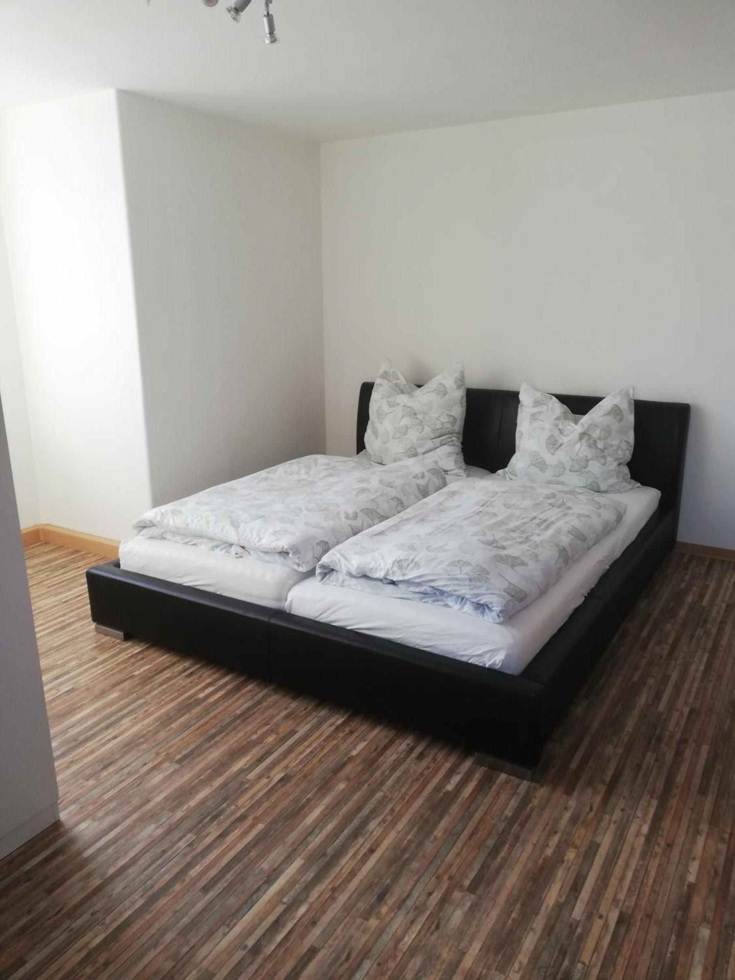 Hausis-fewo Apartment