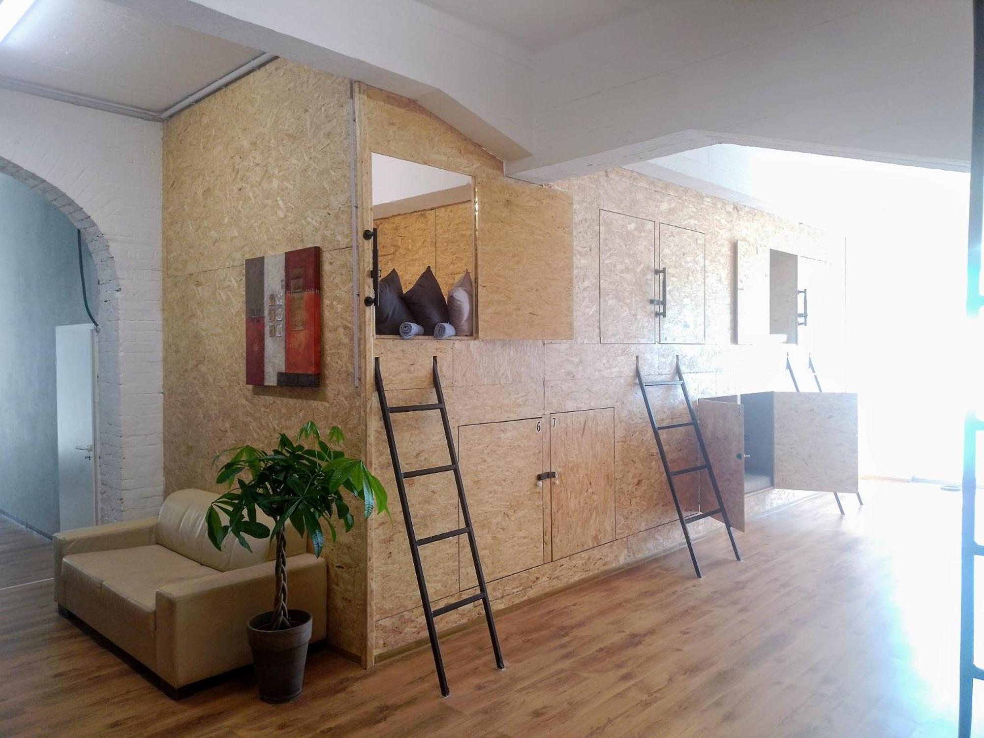 Hotel Budget Apt Trainstation *