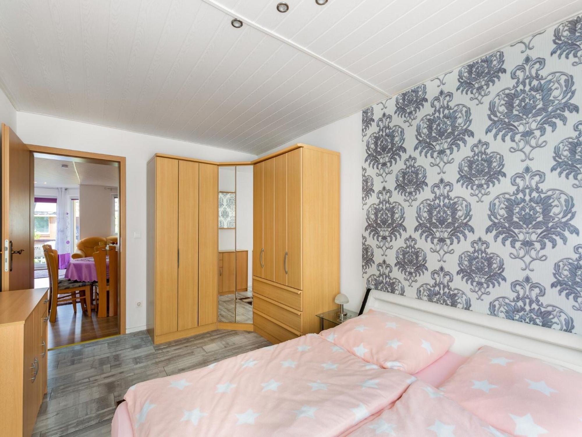Cosy In With Balcony And Swimming Pool Apartment Dresden