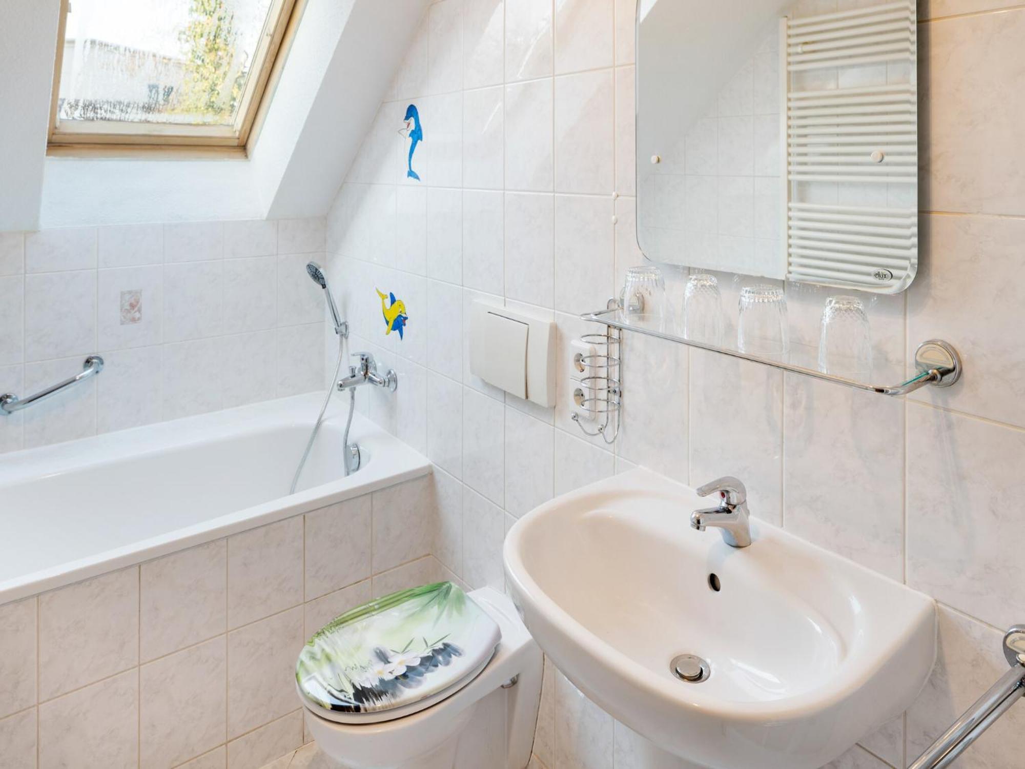 Cosy In With Balcony And Swimming Pool *
