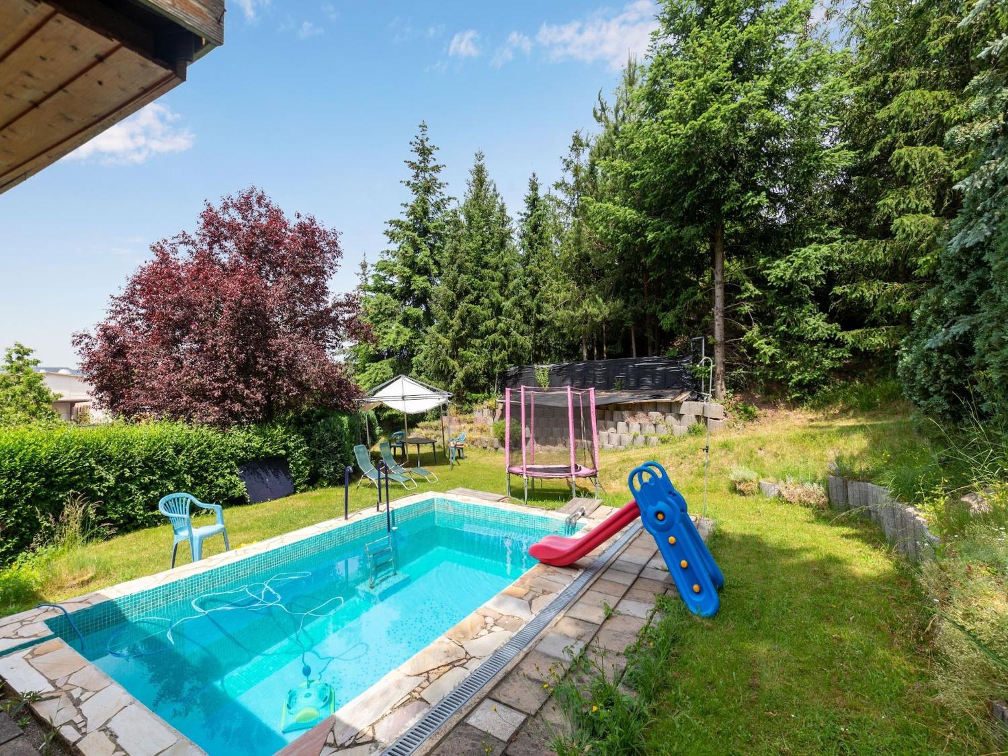 Cosy In With Balcony And Swimming Pool Apartment *