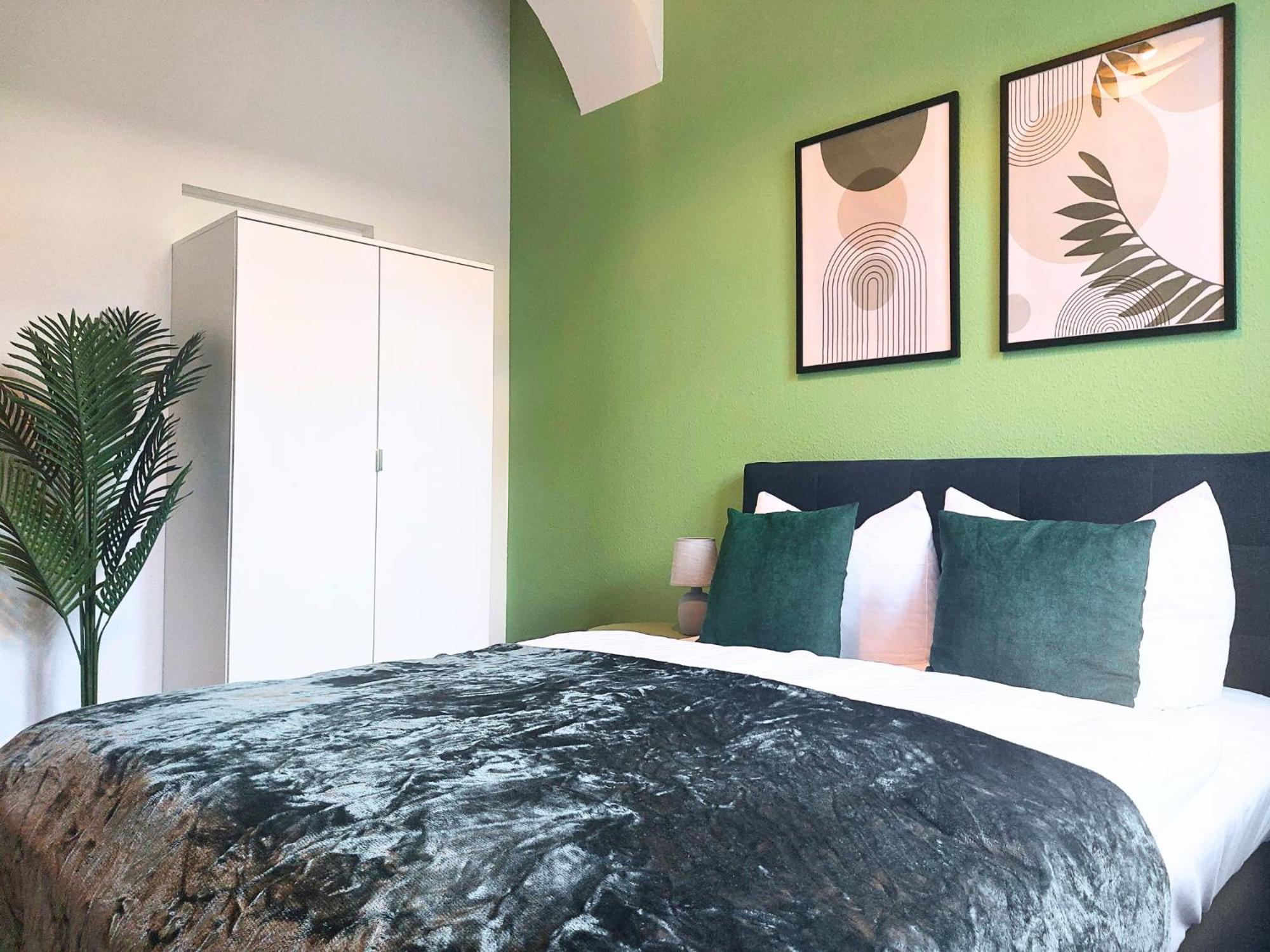Coview - Design Mit Vollausgestatteter Kueche, Terrasse, Eigenem Zugang, Highspeed Wlan Apartment