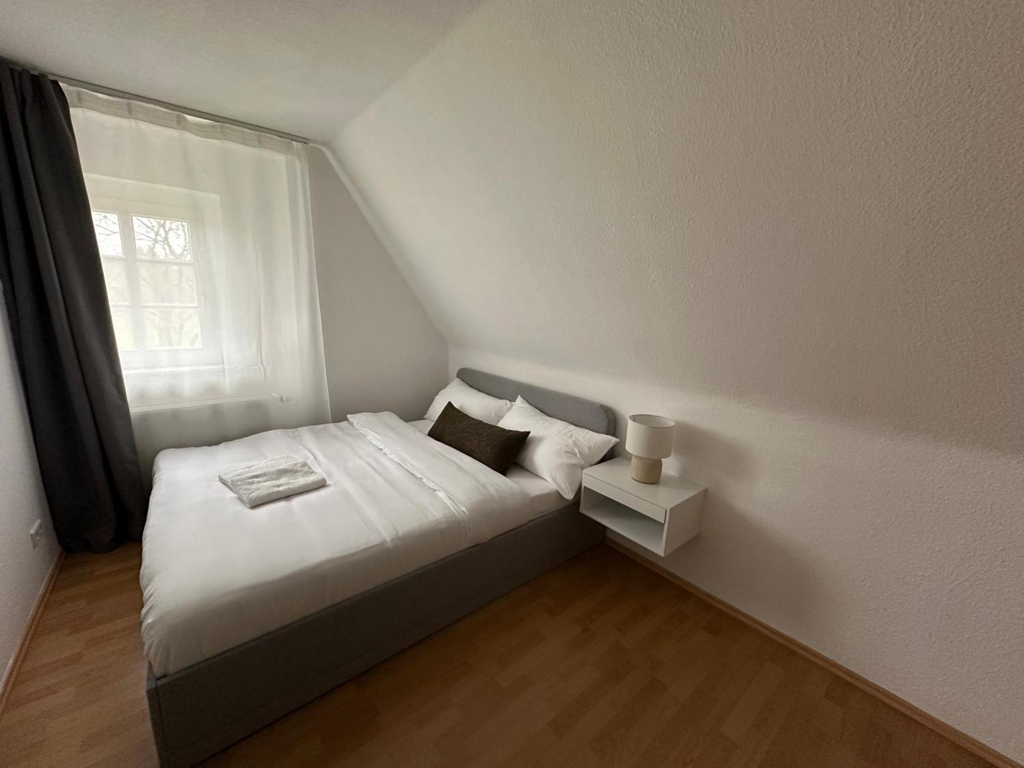 Apartment Modernes Familienapartment Mit Parkplatz Nahe Grosser Garten