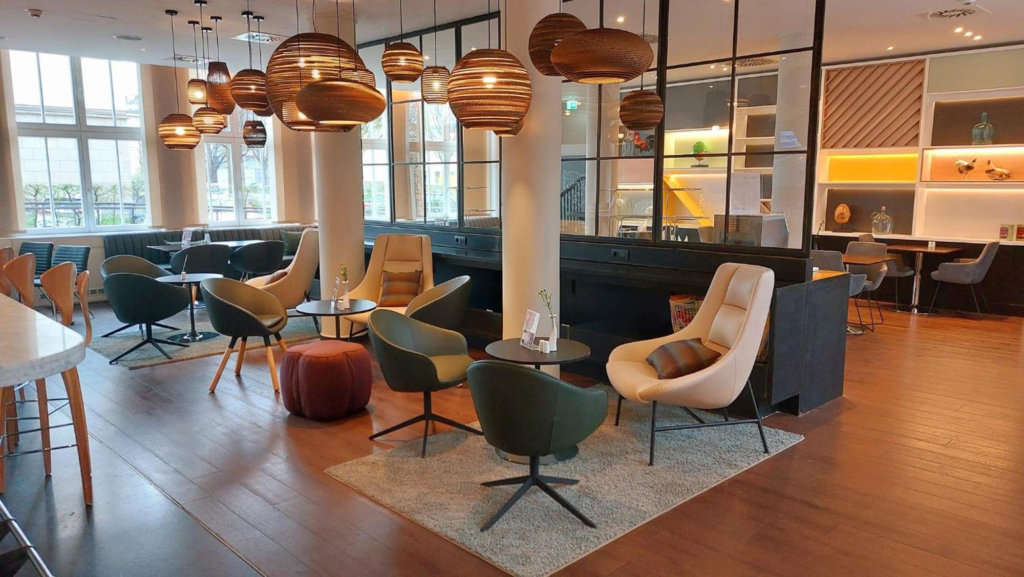 - Am Zwinger, An Ihg Dresden