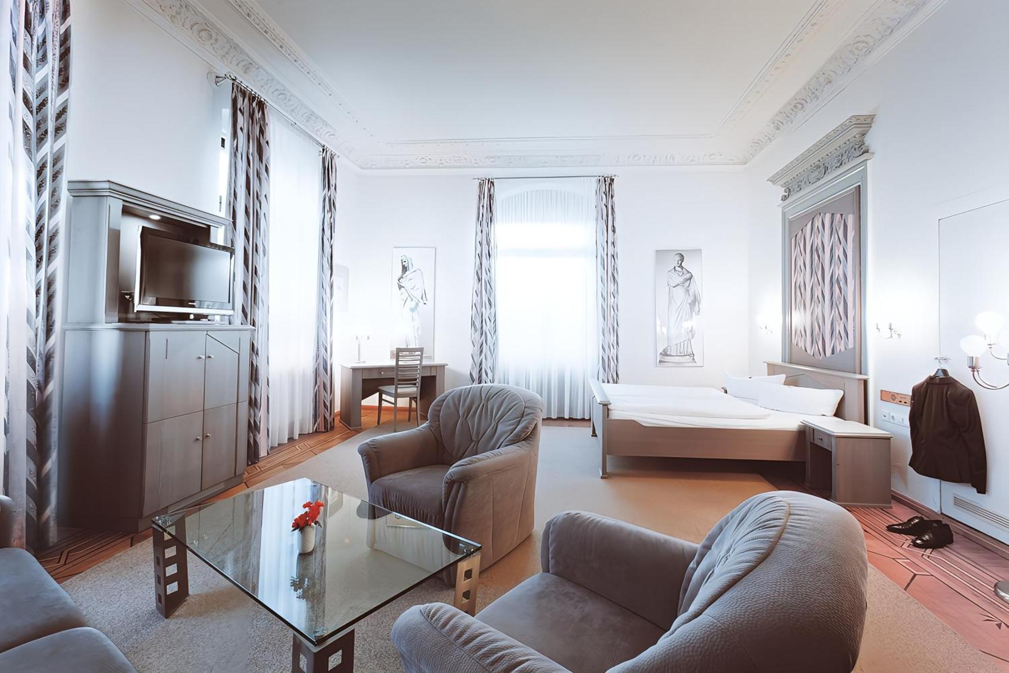 Kipping Am Hauptbahnhof Hotel 3*