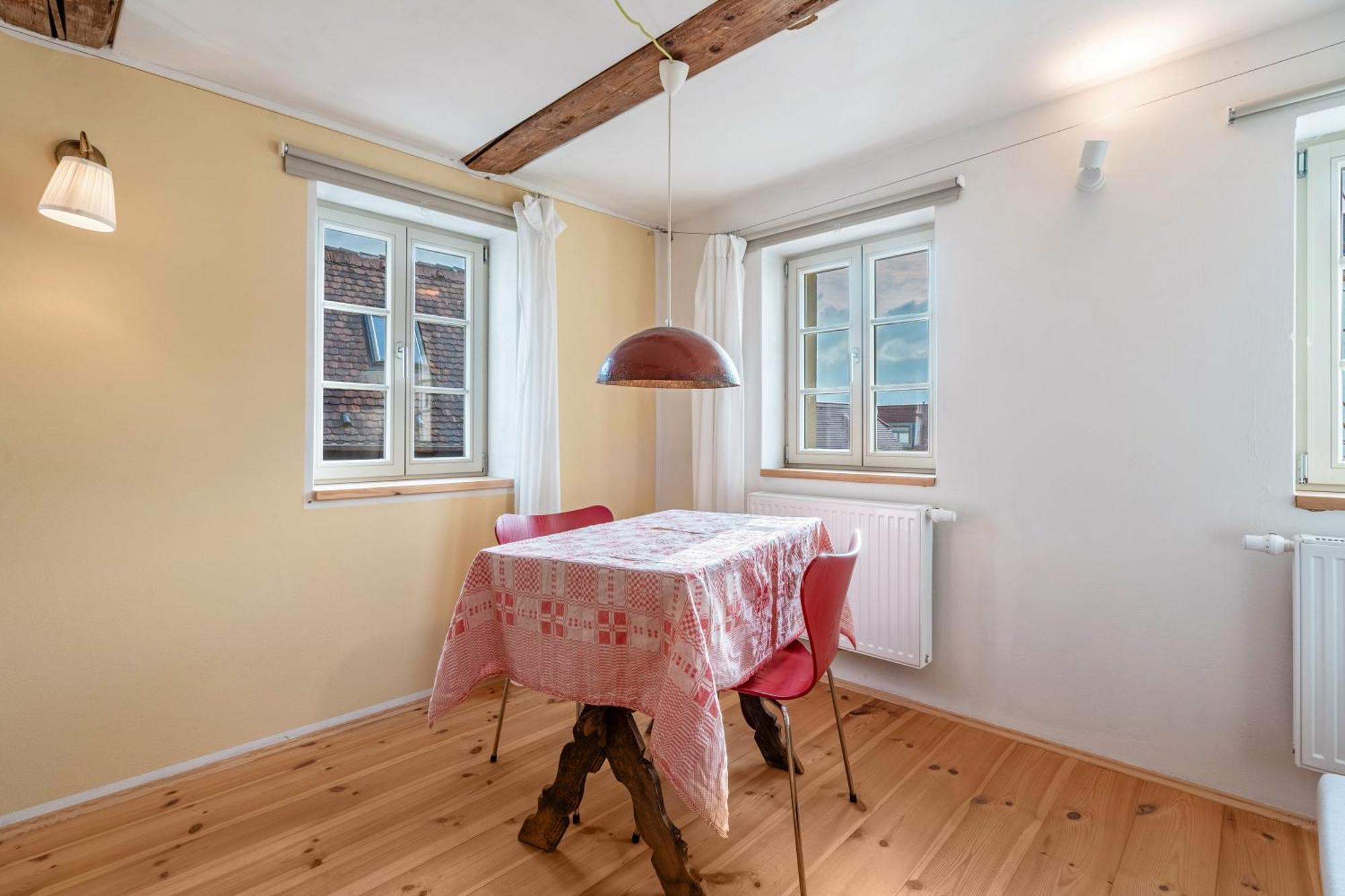 Apartment In Dresden-wachwitz