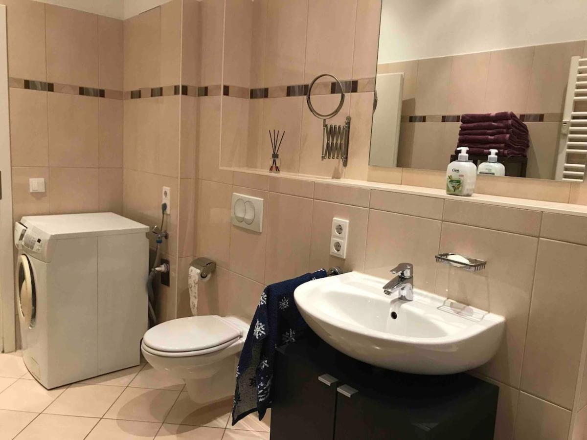 Modern Apartment, Randneustadt With Great Connections Apartment *