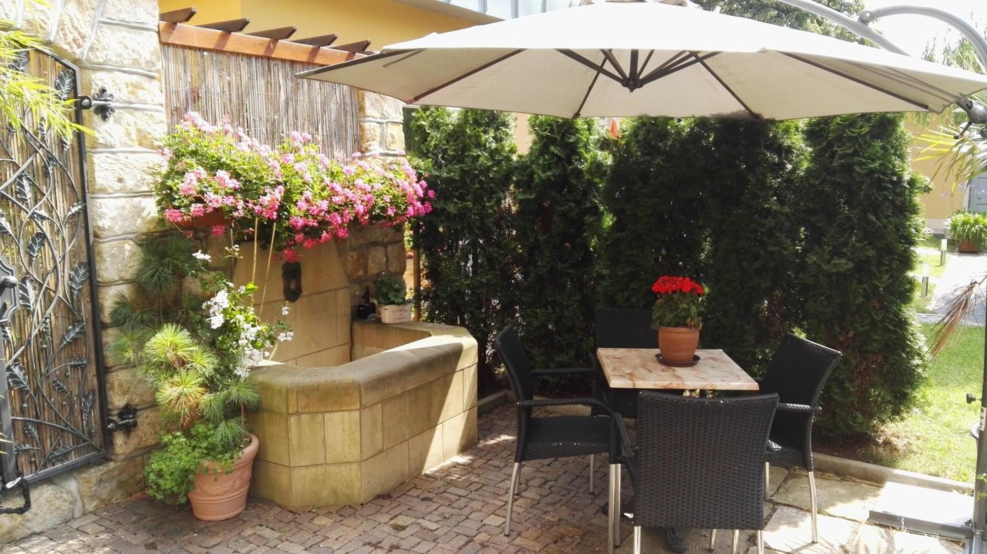 3 - A63699 Apartment Dresden