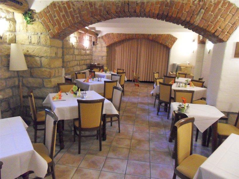 Hotel Amadeus 3*