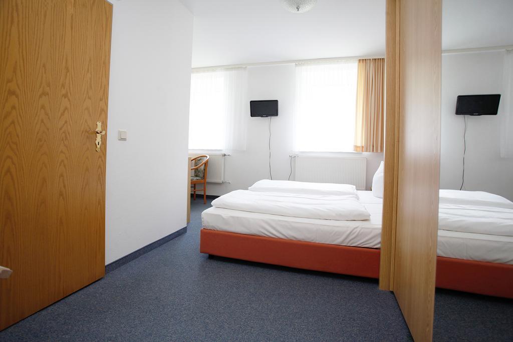 Hotel Heidenschanze 2*