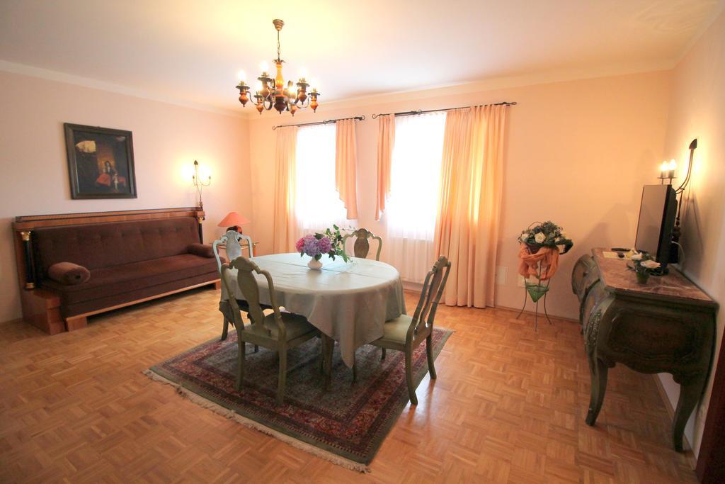 Hotel-appartement-villa Ulenburg 3*