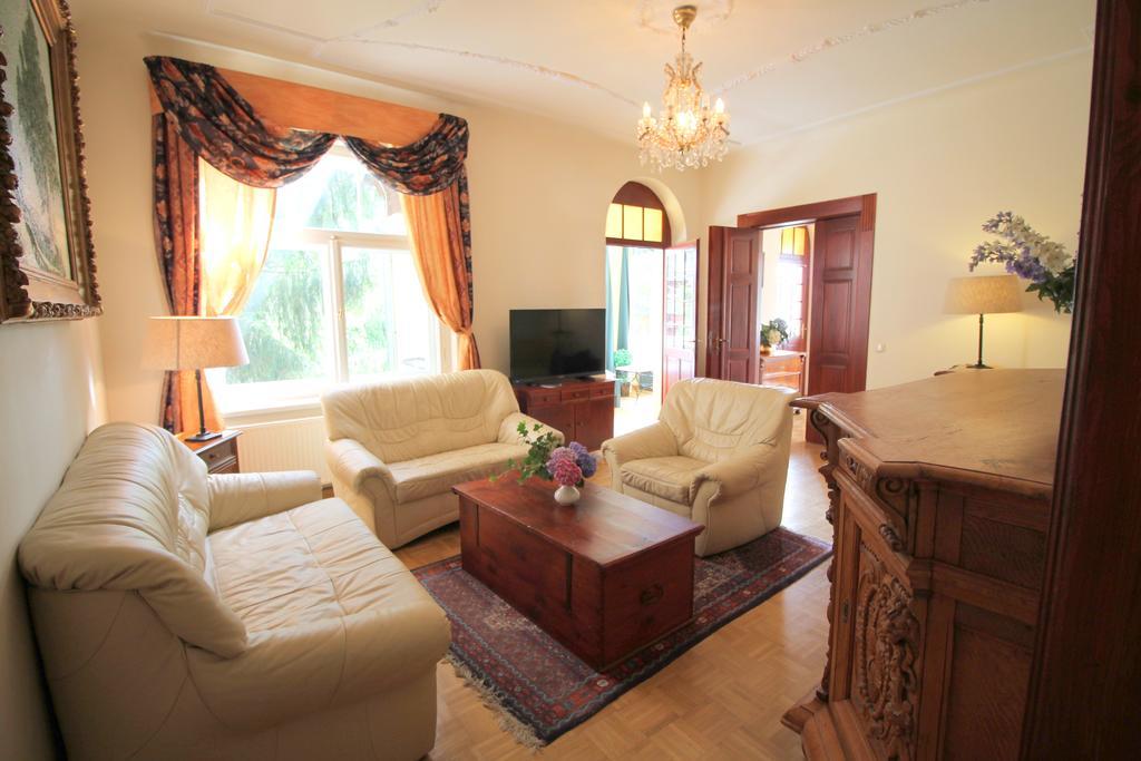 Hotel-appartement-villa Ulenburg Aparthotel 3*